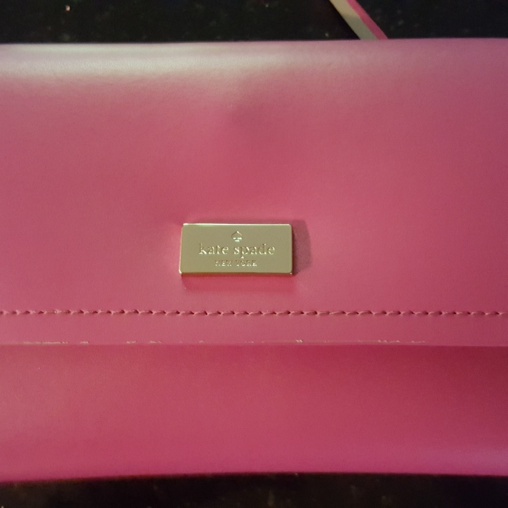 Kate Spade Leather Winni Wright Place Wallet Clutc
